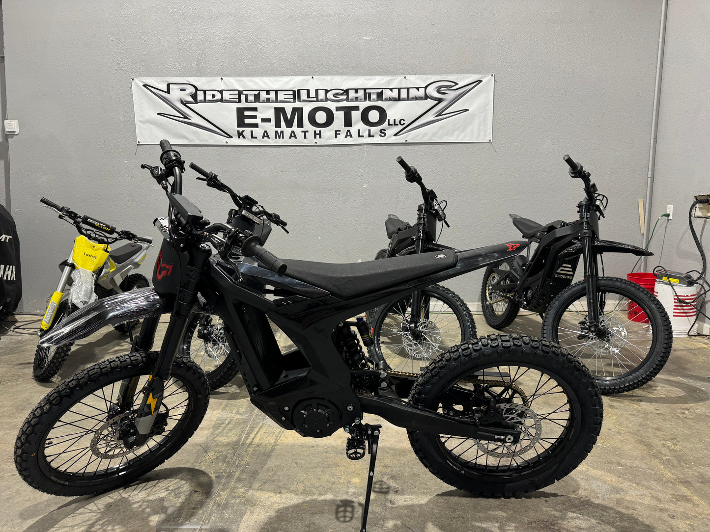2025 Artic Leopard XE PRO S